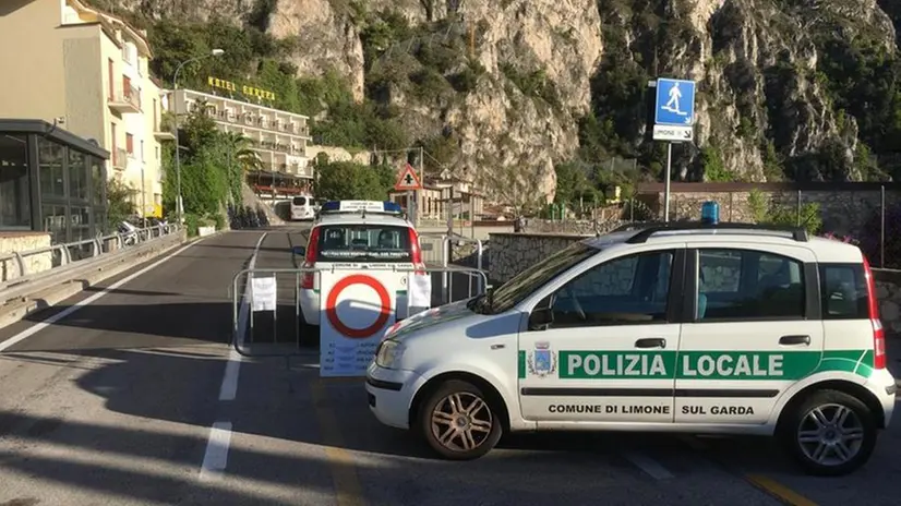 Frana a Riva del Garda, Gardesana chiusa da Limone