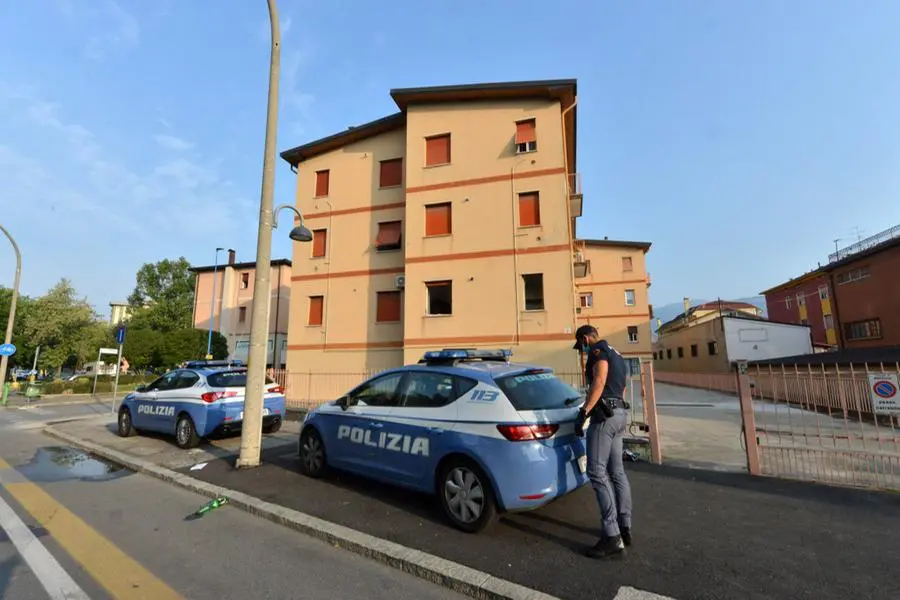 Casazza, Polizia nella palazzina in cui viveva la coppia di anziani