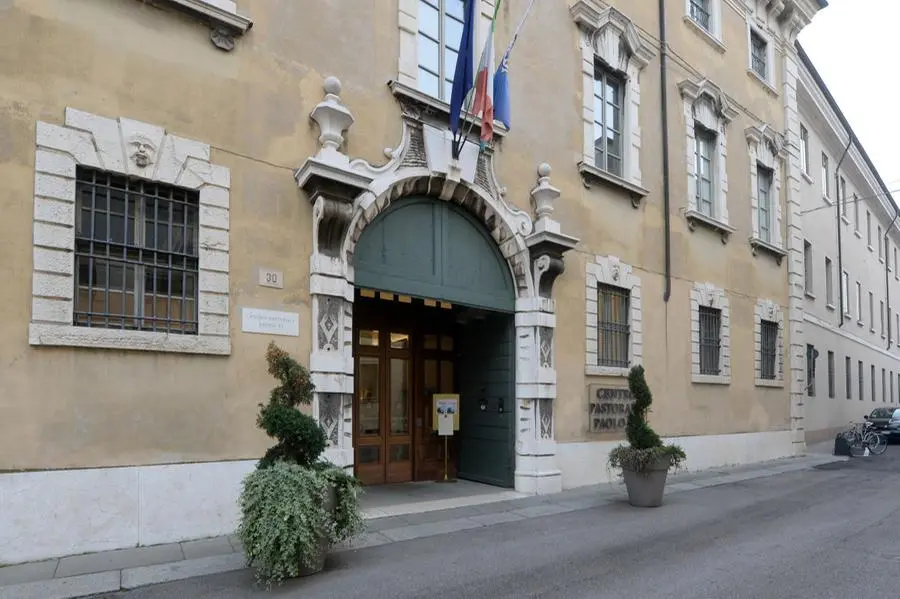 Il Paolo VI è Covid hotel