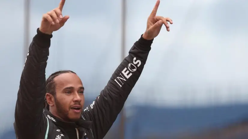 Lewis Hamilton ha vinto il settimo titolo mondiale