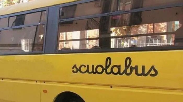 Uno scuolabus per il trasporto degli studenti - Foto © www.giornaledibrescia.it