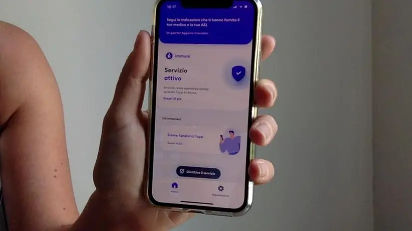 Sullo smartphone di Beatrice, l’app Immuni le chiede: «Sei guarito? Aggiorna il tuo stato» - © www.giornaledibrescia.it
