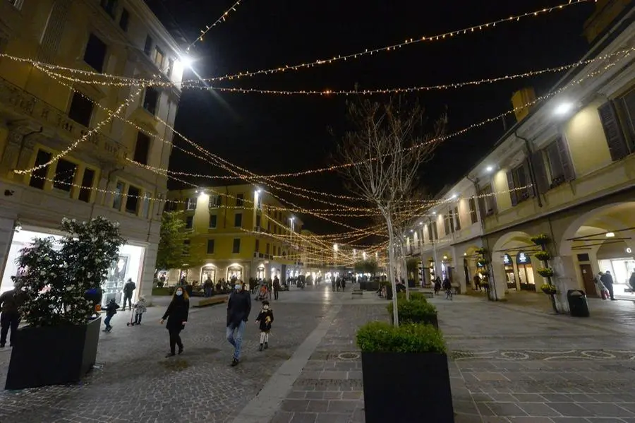 Brescia si illumina per Natale