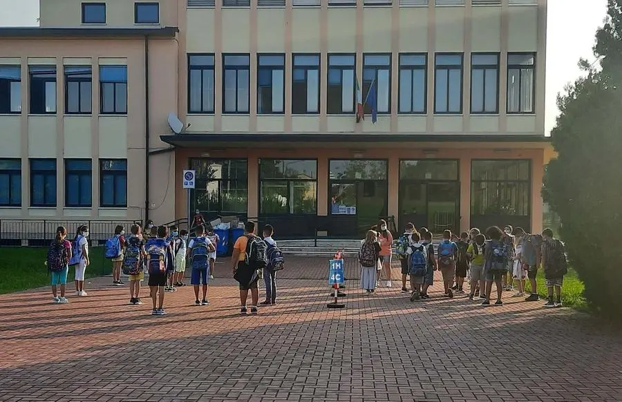 Gli studenti bresciani tornano a scuola