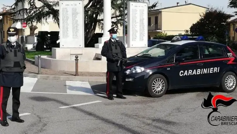 Un posto di blocco dei carabinieri