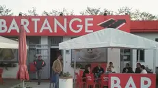 Bar Tange