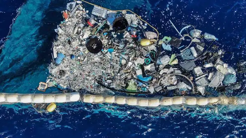 Un accumulo di plastica oceanico