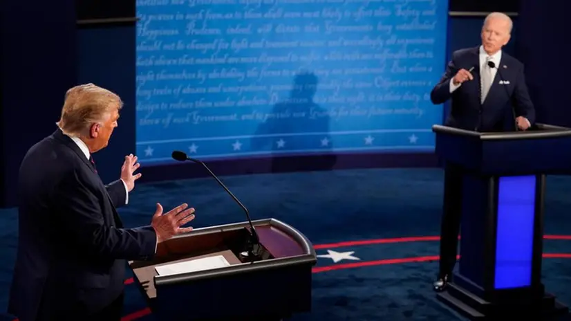 Il dibattito tra Trump e Biden - Foto Ansa/Epa/Morry Gash © www.giornaledibrescia.it