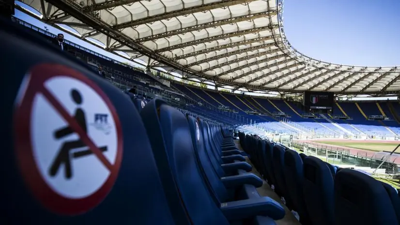 Misure di distanziamento in tribuna Montemario dello Stadio Olimpico di Roma