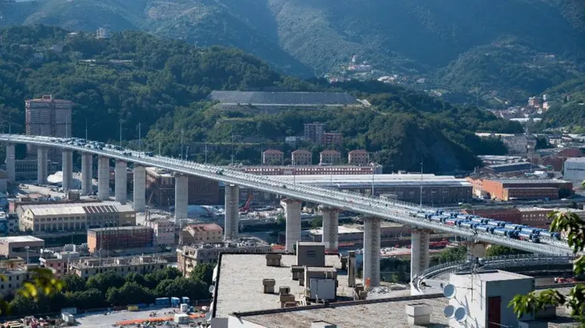 Una veduta del ponte di San Giorgio