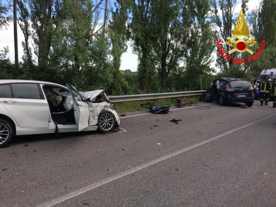 Lo schianto fatale è avvenuto in via Salvo d'Acquisto a Desenzano