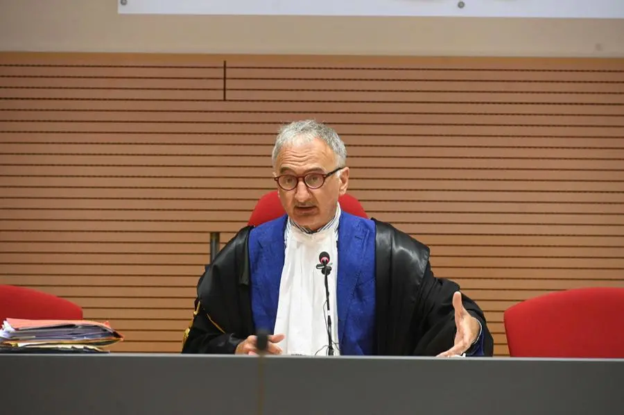 La lettura della sentenza in Tribunale a Brescia
