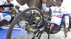 Alex Zanardi, 48 anni, ha dominato la Brixia Paracycling Cup