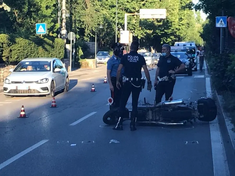 Incidente in moto in viale Bornata