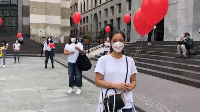 Il flash mob degli infermieri in piazza Vittoria