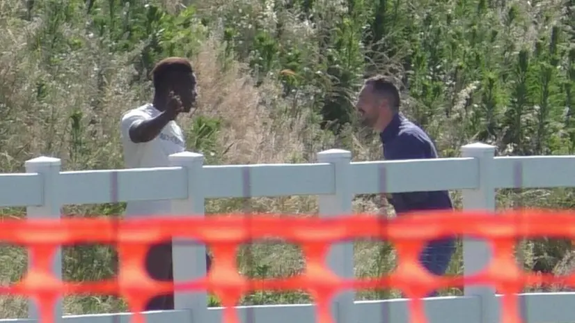 Balotelli al centro sportivo di Torbole Casaglia