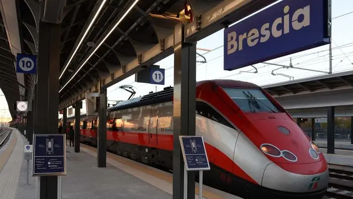 Un Frecciarossa dell’Alta velocità a Brescia - © www.giornaledibrescia.it