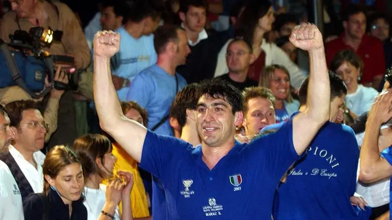 La Systema Brescia di pallanuoto campione d'Italia nel 2003