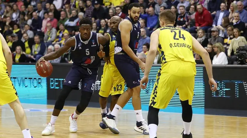Eurocup, Oldenburg batte la Germani