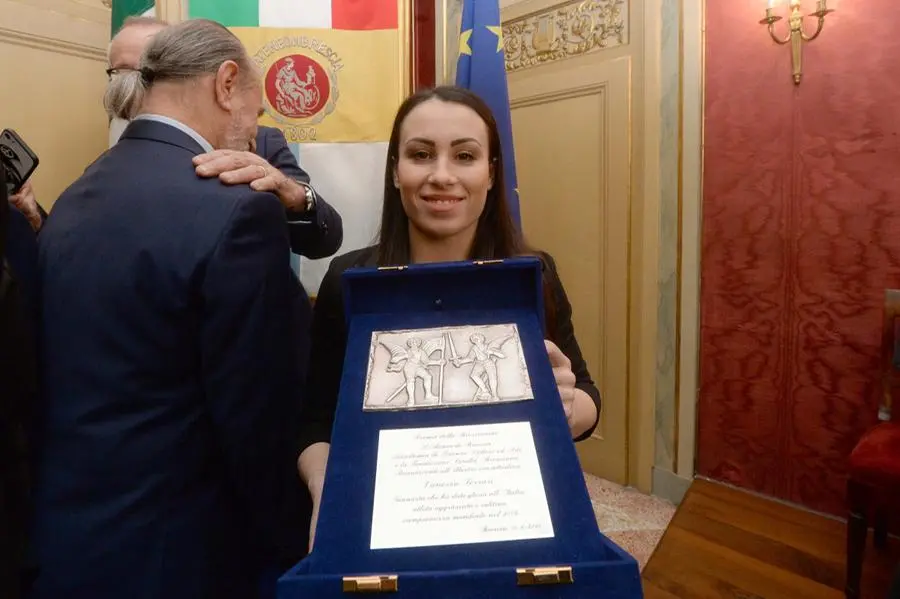 Premio della Brescianità, tra gli alfieri premiati la farfalla Vanessa Ferrari