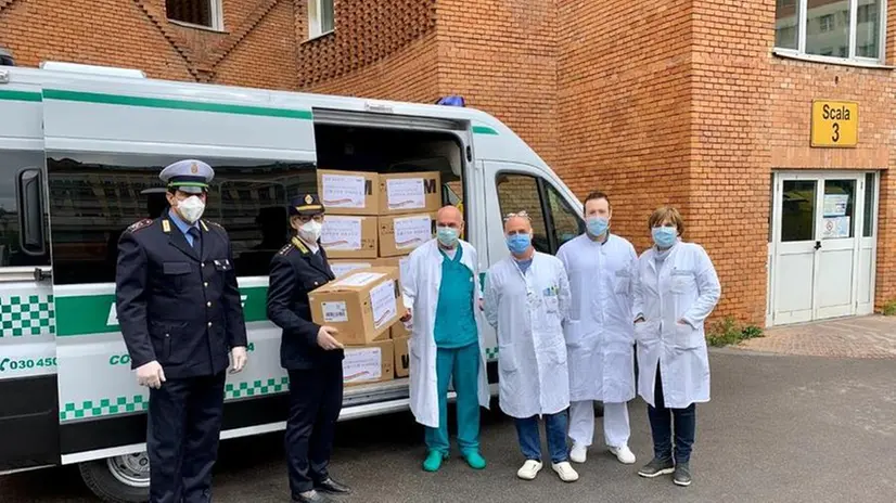 20mila mascherine per il Civile dalla Cina