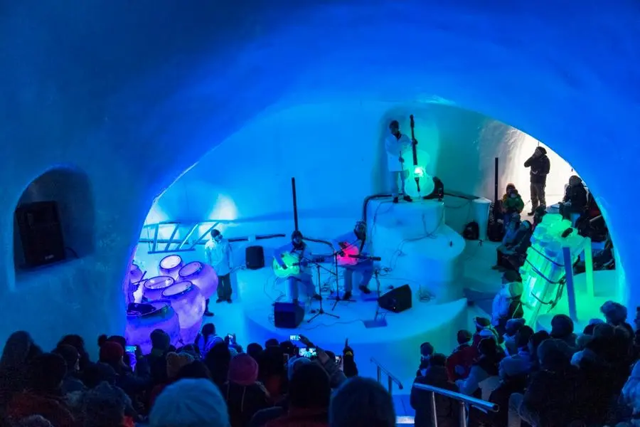 Il concerto della Bandabardò all'Ice Music Festival