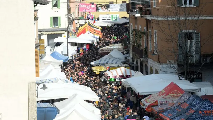 Fiera di San Faustino, caccia all'affarone di giornata