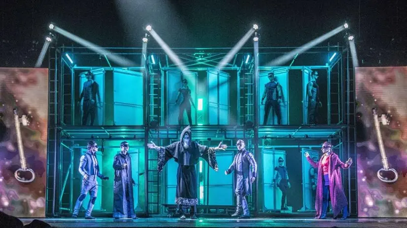 Immagini dal palco di Tilt, il circo moderno