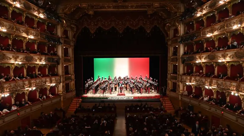 Spettacolo della Banda dei carabinieri al Teatro Grande