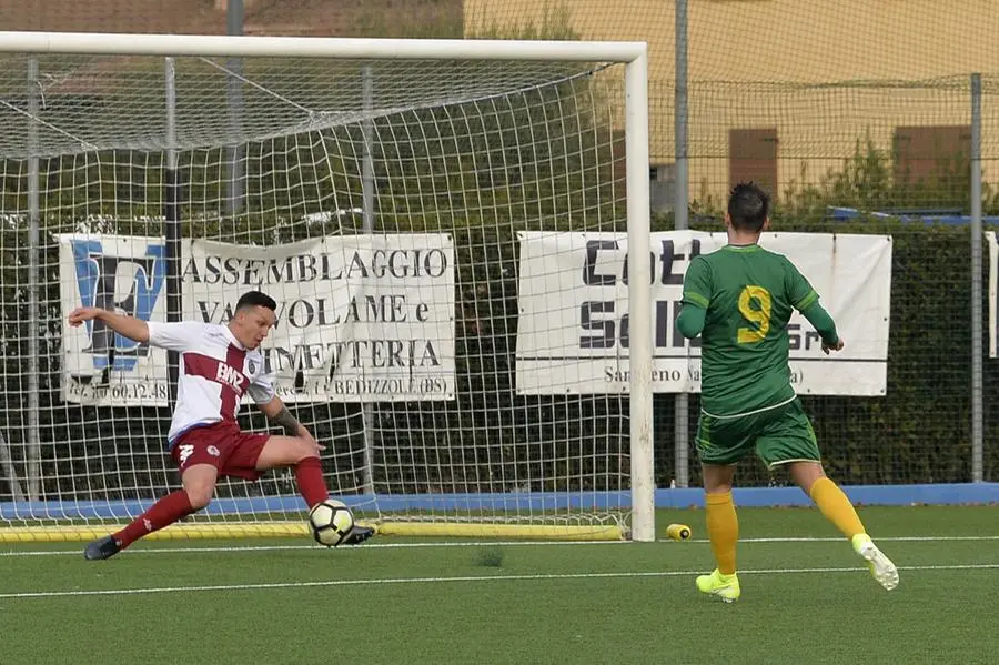 Calcio, Seconda categoria: Valtenesi-Real Castenedolo 5-0