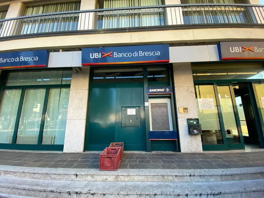 Il colpo al bancomat di Desenzano