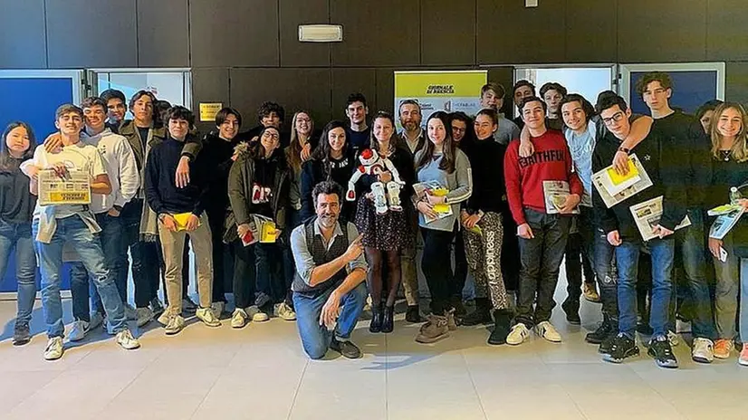 Mentore per un giorno. Gli studenti con il fisico Temporelli di The FabLab