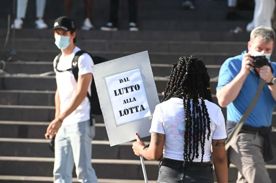 Collettivo Uno, contro il razzismo in piazza Vittoria