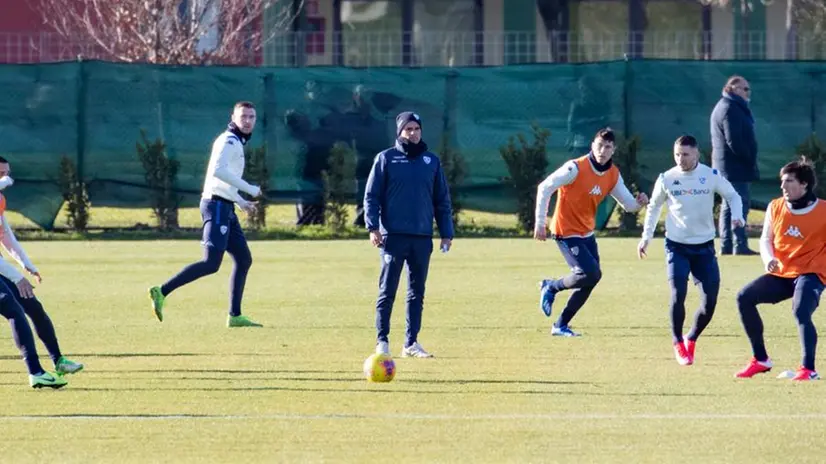 Il primo allenamento del Brescia con Diego Lopez