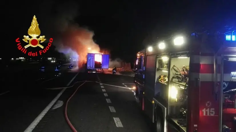 Tir in fiamme in A4