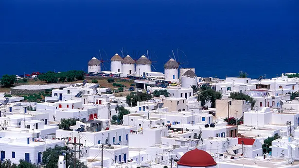 Una panoramica di Mikonos - Foto di archivio