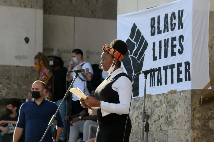 Collettivo Uno, contro il razzismo in piazza Vittoria