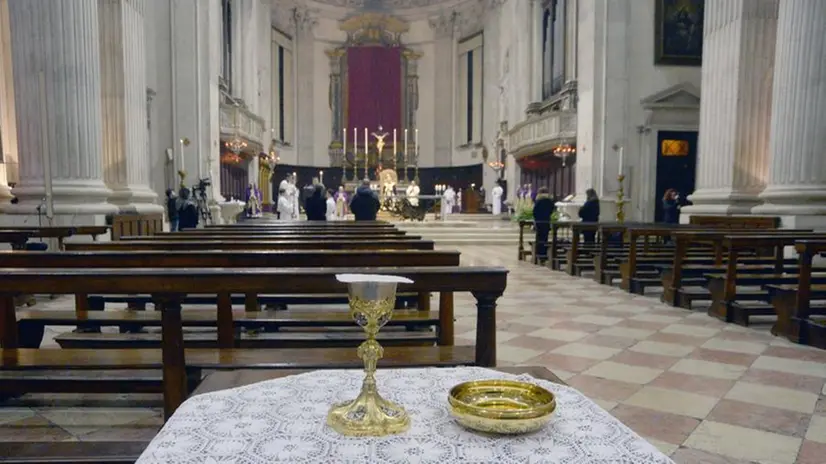 In Cattedrale le celebrazioni pasquali - Foto Marco Ortogni/Neg © www.giornaledibrescia.it