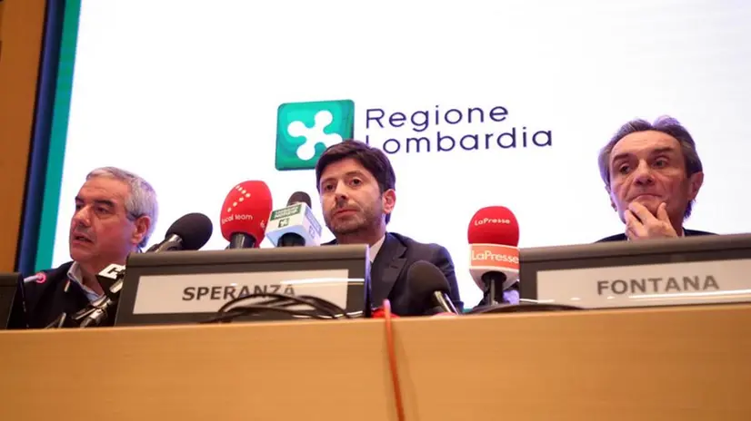 Il ministro Fontana e il presidente di Regione Lombardia Fontana - Foto © www.giornaledibrescia.it