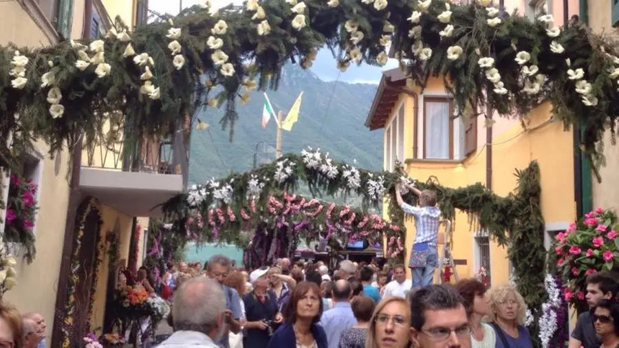 La festa di Santa Croce a Monte Isola e i preparativi per il 2020