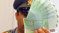 Un ventaglio di banconote - Foto © www.giornaledibrescia.it