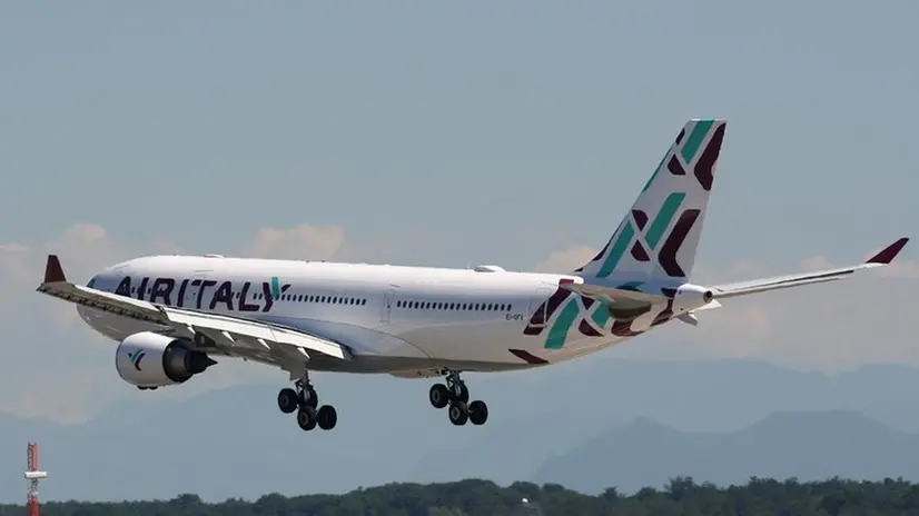 Uno degli aerei di Air Italy