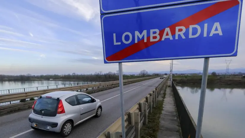 Il confine tra Lombardia e Emilia Romagna - Foto Ansa © www.giornaledibrescia.it