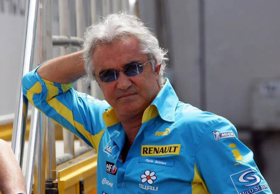 Marca occhiali sale briatore