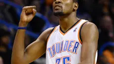 Kevin Durant con la maglia degli Oklahoma City Thunder