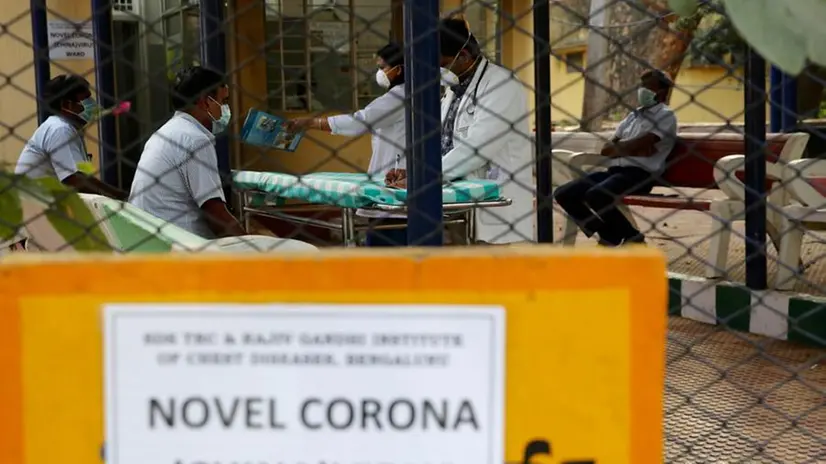 Coronavirus, i controlli in India