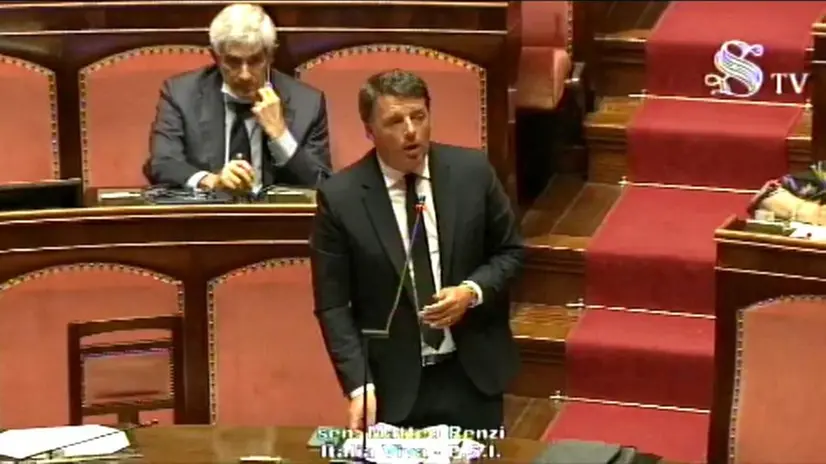 Matteo Renzi durante il suo intervento al Senato