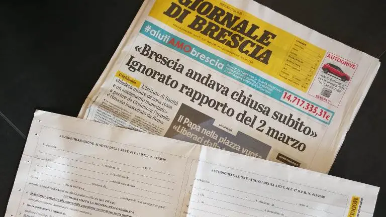 Il GdB di oggi e due modelli per l'autocertificazione allegati -  © www.giornaledibrescia.it