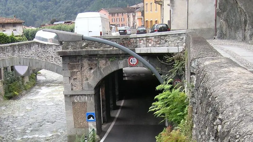 La galleria austriaca che crea un tappo sulla 42 per Ponte di Legno - © www.giornaledibrescia.it