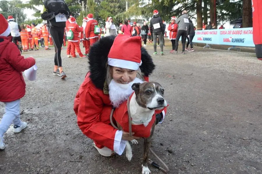 La corsa dei Babbo Natale/2